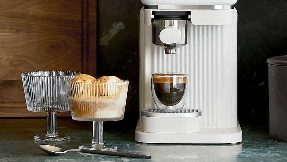 CB_H24_GG_43_207_Vert_001